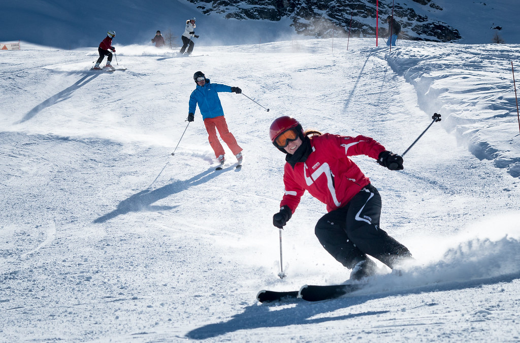 Skiing Terms Explained 📖⛷️ An A to Z Glossary of Ski Words SkiBro Blog